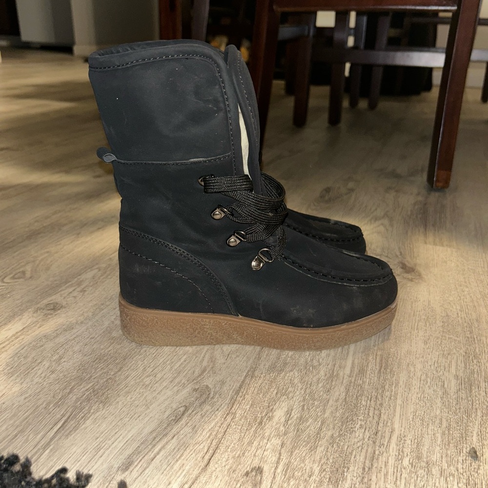 Black Winter Boots with Brown Sole